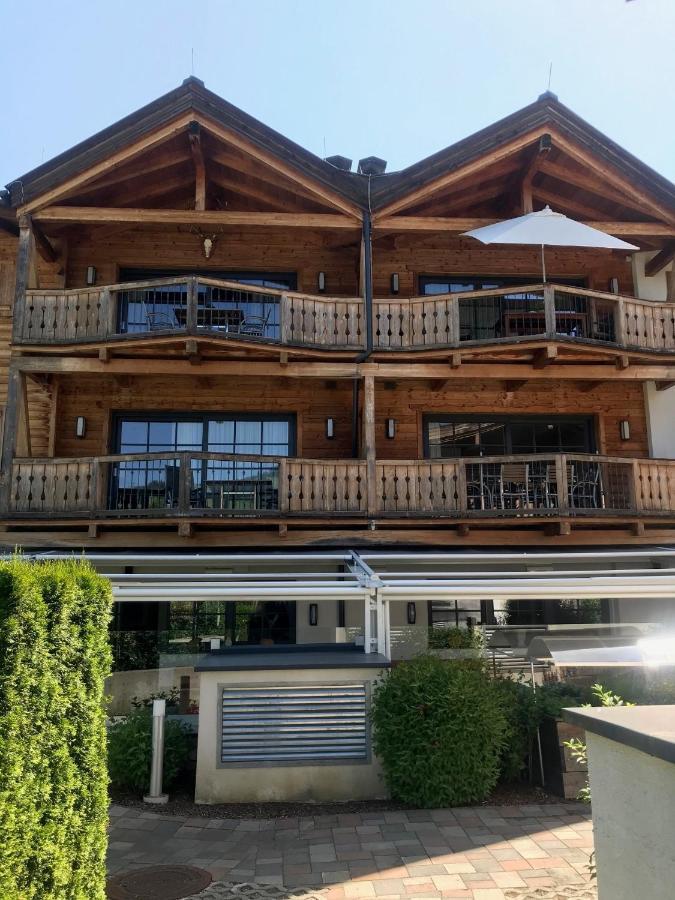 Avenida Mountain Resort A11 カプルーン エクステリア 写真
